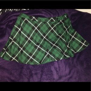 Green plaid skirt.